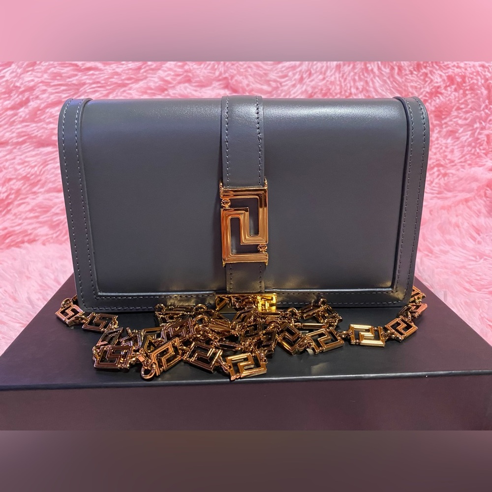 Authentic Versace Greca Goddess Leather Wallet On… - image 3